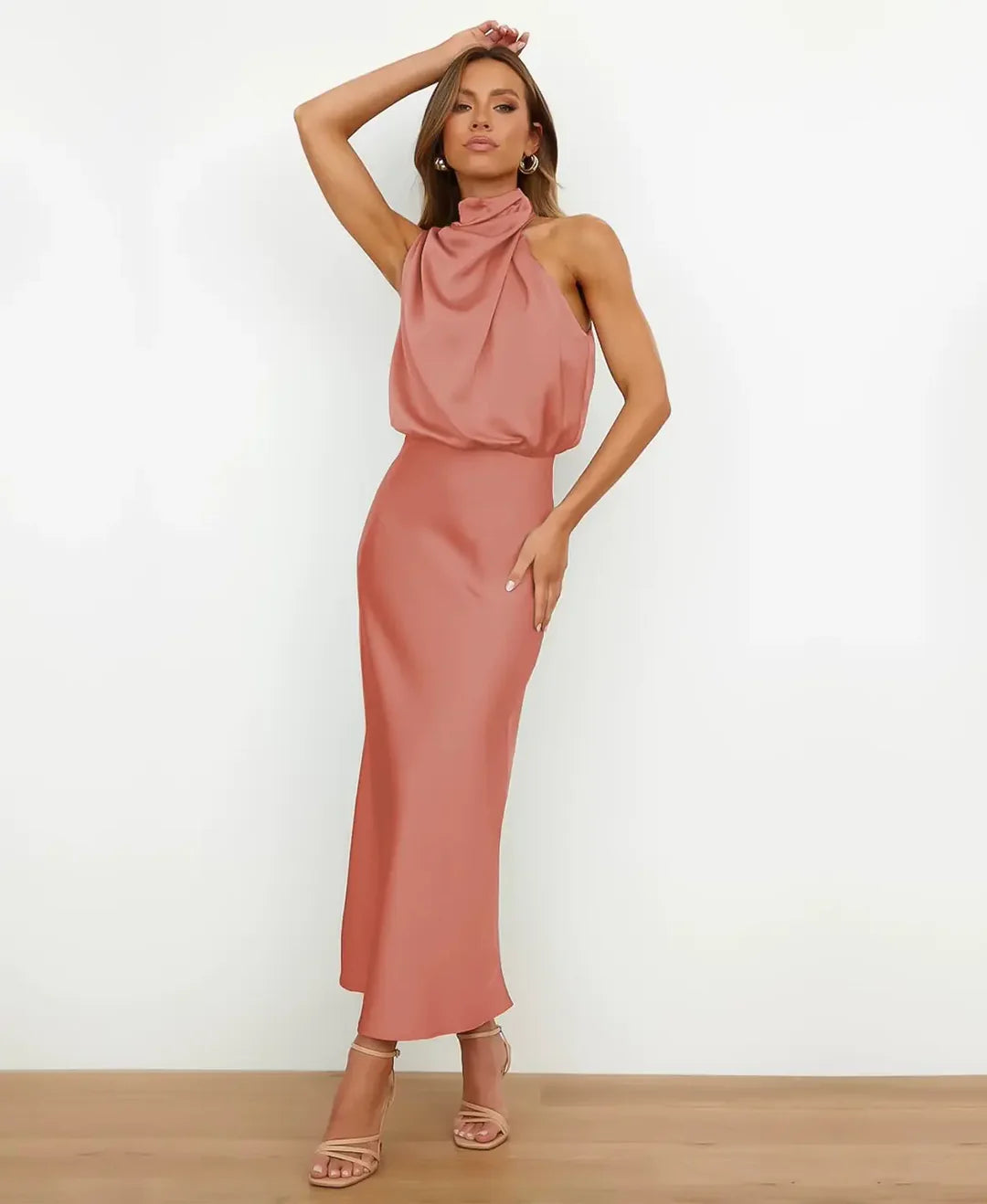 Dreva | Dames Midi Jurk Halternek Satijn Cowl Hals Mouwloos 11