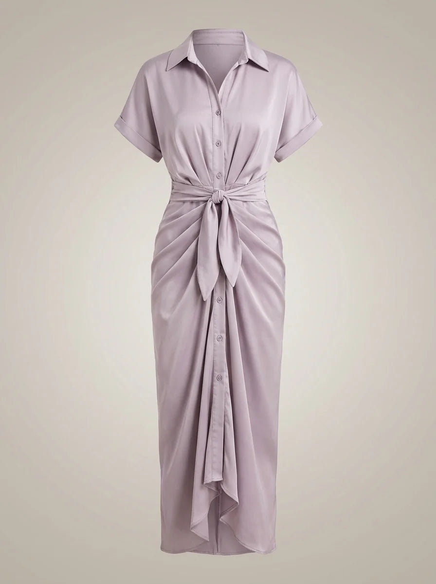 Volledige lengte beeld van midi blousejurk met relaxte fit en veelzijdige styling opties