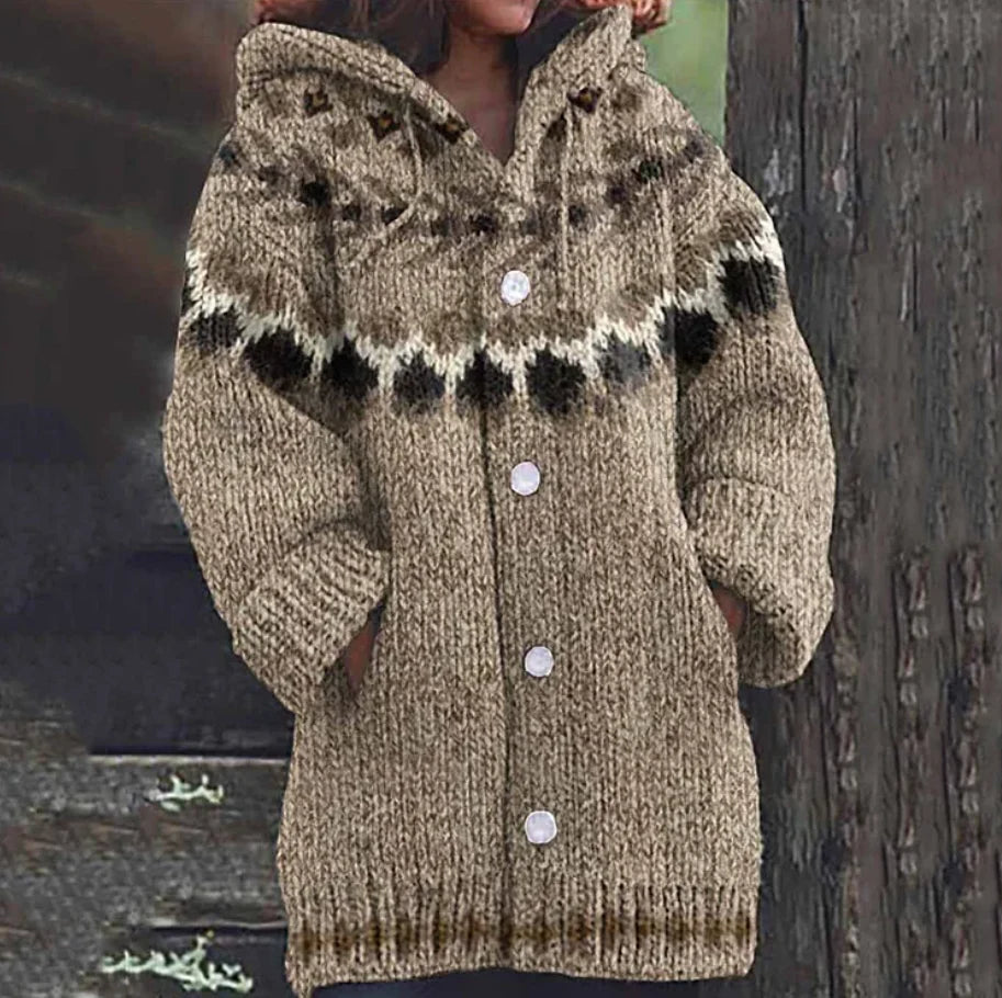 Dames Vest Lang met Capuchon en Knoopsluiting in beige met gebreid jacquardpatroon en knoopsluiting aan de voorzijde