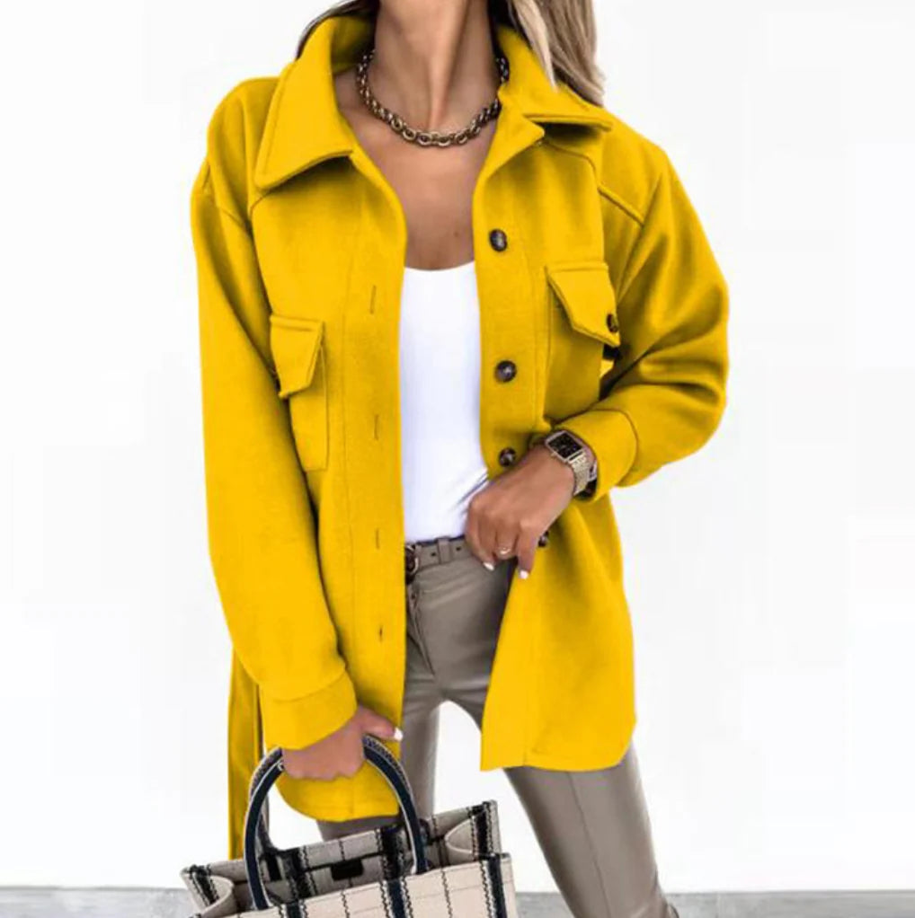 Beige shacket jas met gestructureerd weefsel en zachte afwerking voor dagelijks comfort
