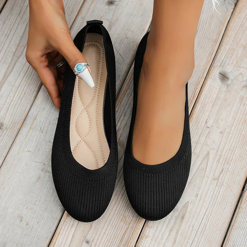 Lara | Dames Ballerina's Met Platte Zool Zwart
