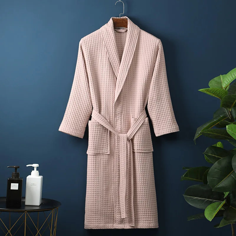 Dames ochtendjas met wafelstof textuur en klassieke kimono snit