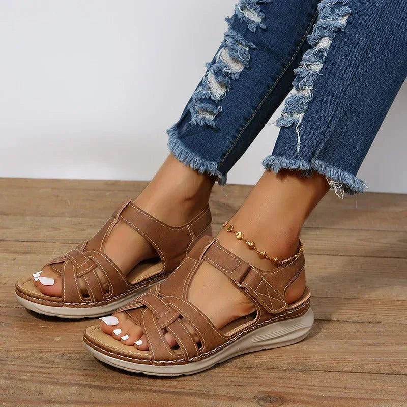 Lisa | Dames Sandalen met Orthopedisch Voetbed Bruin