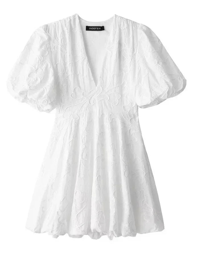Liv | Witte Mini Jurk met Geborduurde Details