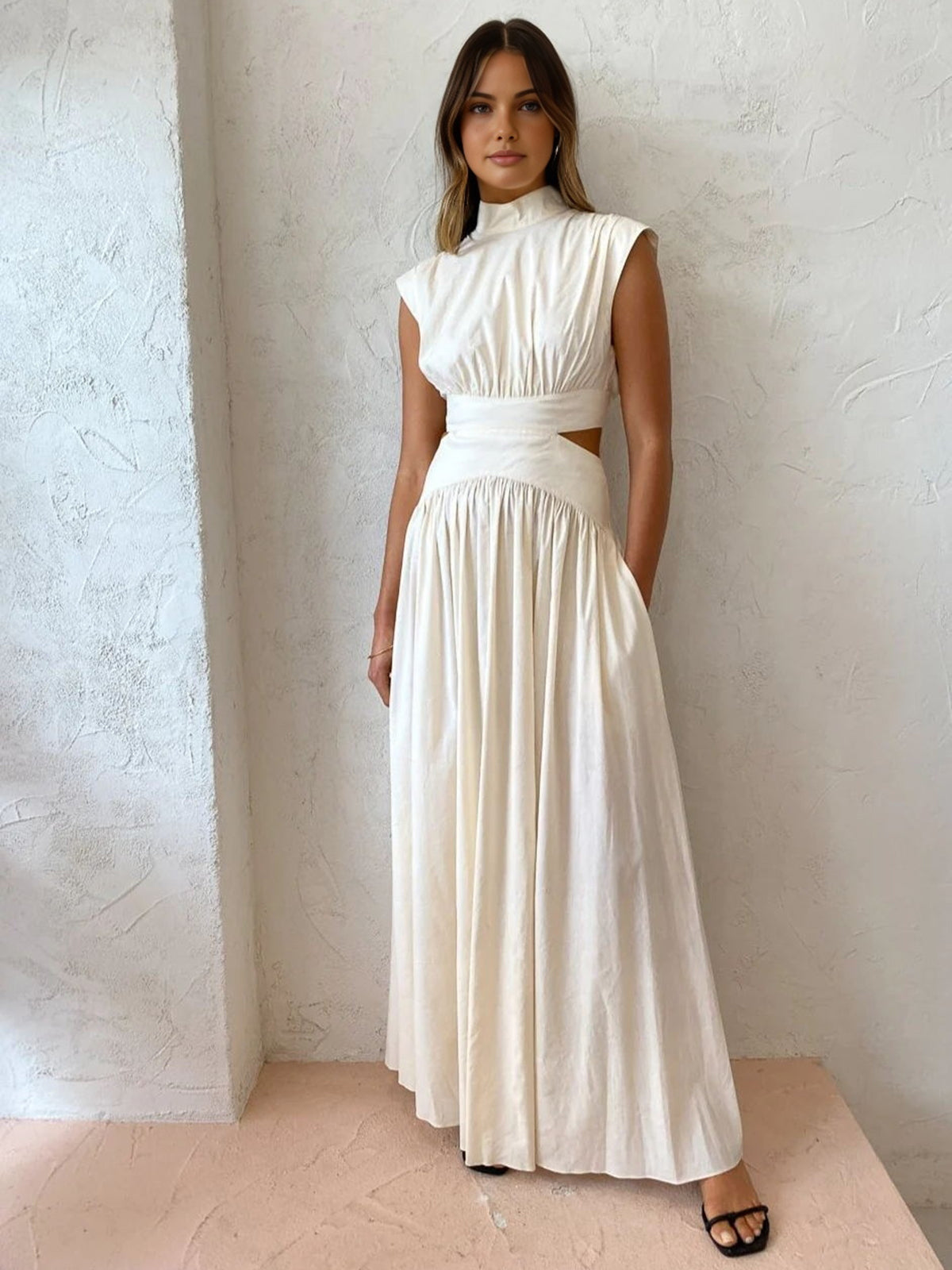 Davera | Dames Maxi Jurk Hoge Hals Cut-Out Taille Ivoor Geplooide 1