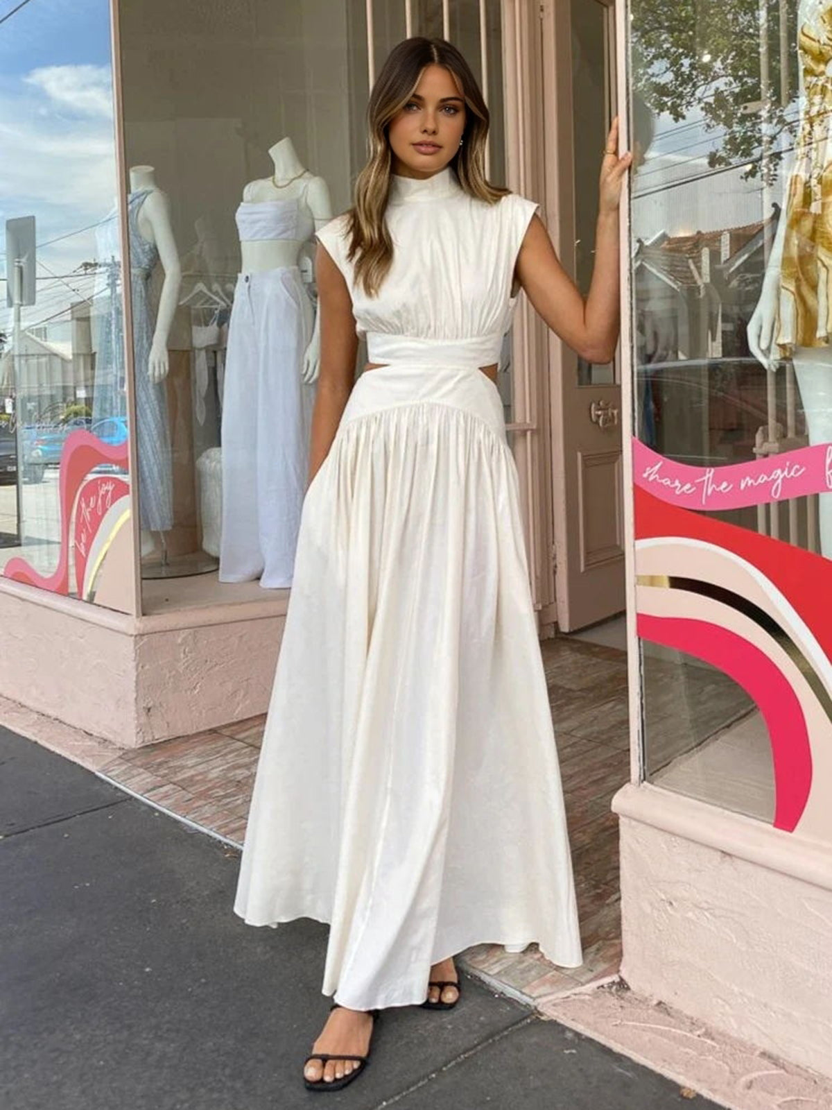 Davera | Dames Maxi Jurk Hoge Hals Cut-Out Taille Ivoor Geplooide 2