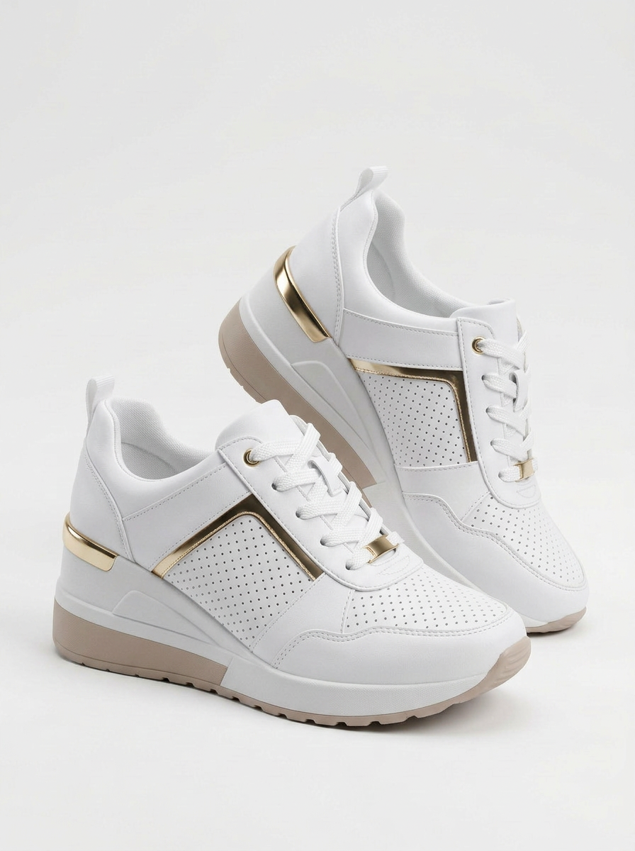 Snevia | Dames Sleesneakers Vetersluiting Metallic Paneel Platform 9