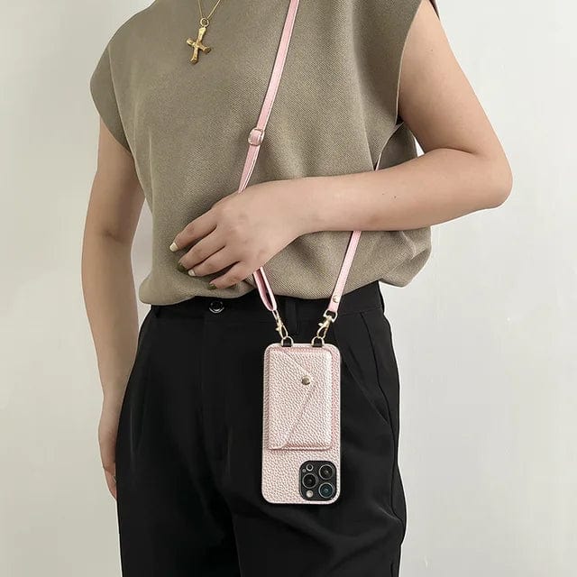 Telefoonhoesje met pasjeshouder en verstelbare band als praktisch dames accessoire tijdens het uitgaan