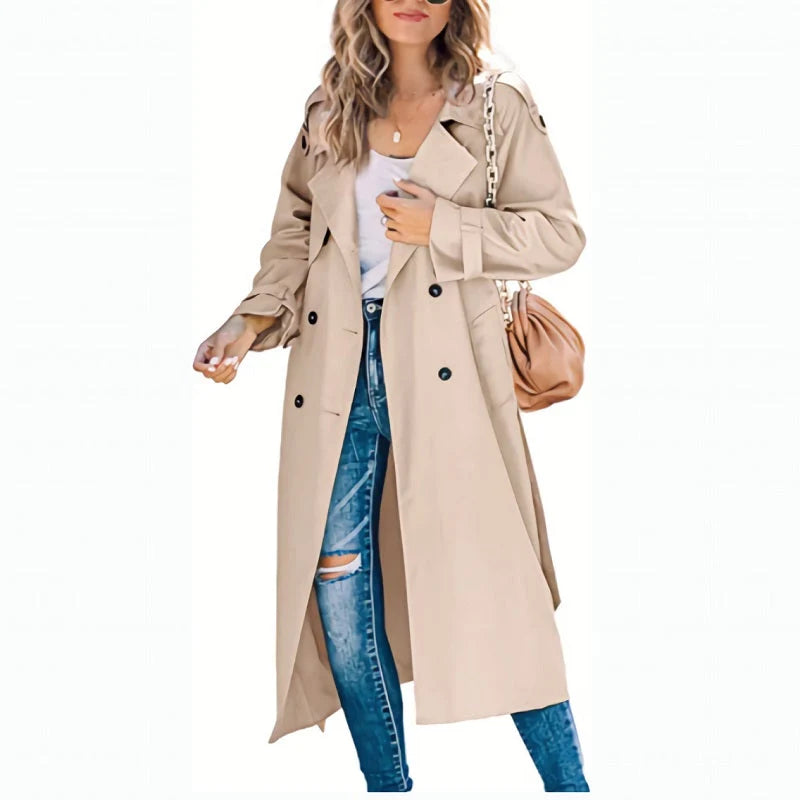 Lange beige trenchcoat met ceintuur en knoopdetails aan de mouwen voor dames