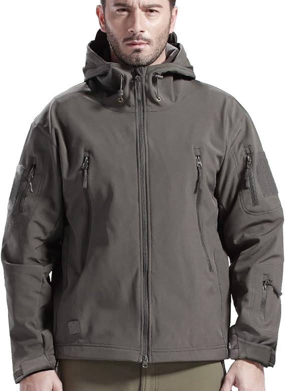Detail van cargo zakken en verstelbare tailleband op heren outdoor broek