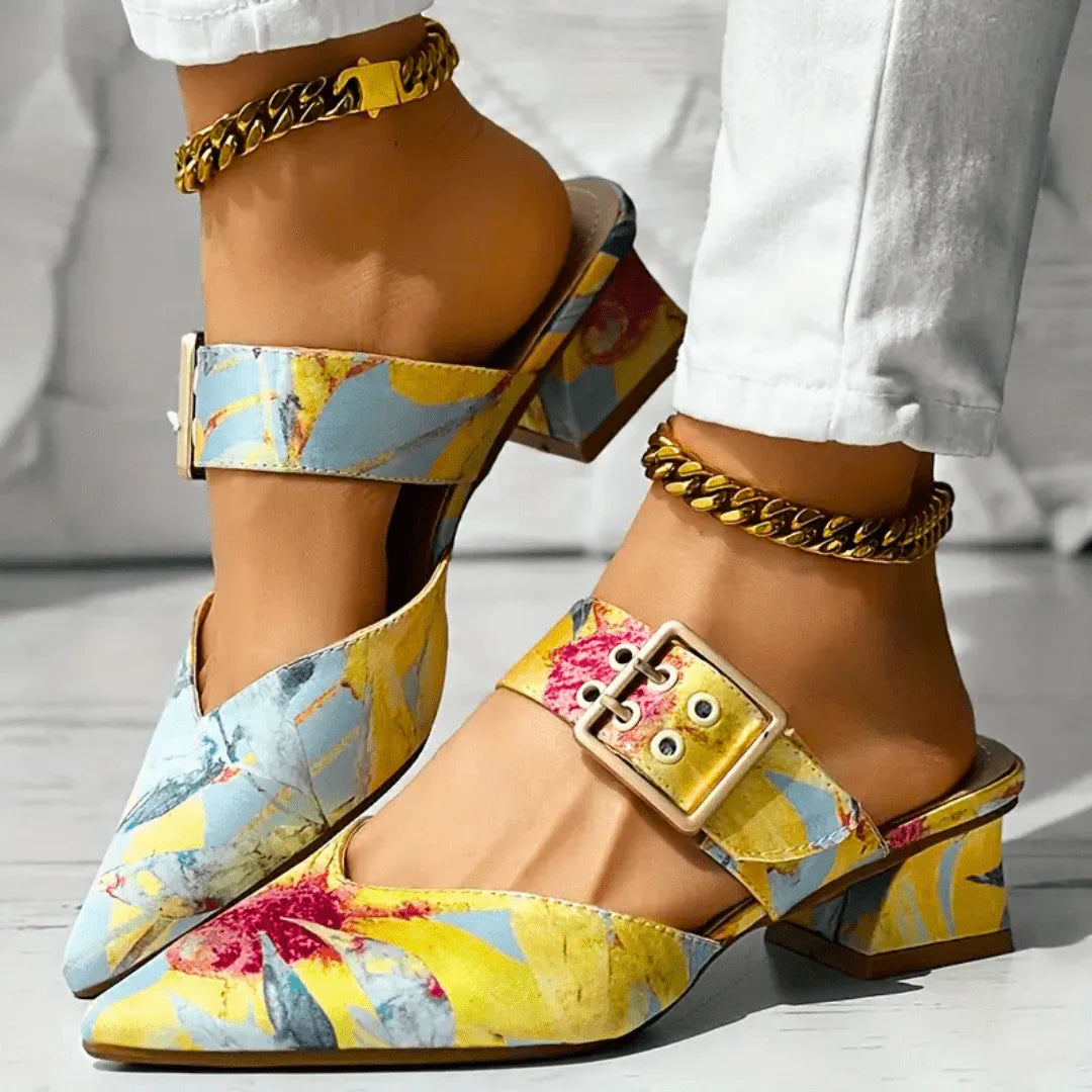 Liv | Dames Pumps Bloemenprint Enkelbandje Blokhak Geel