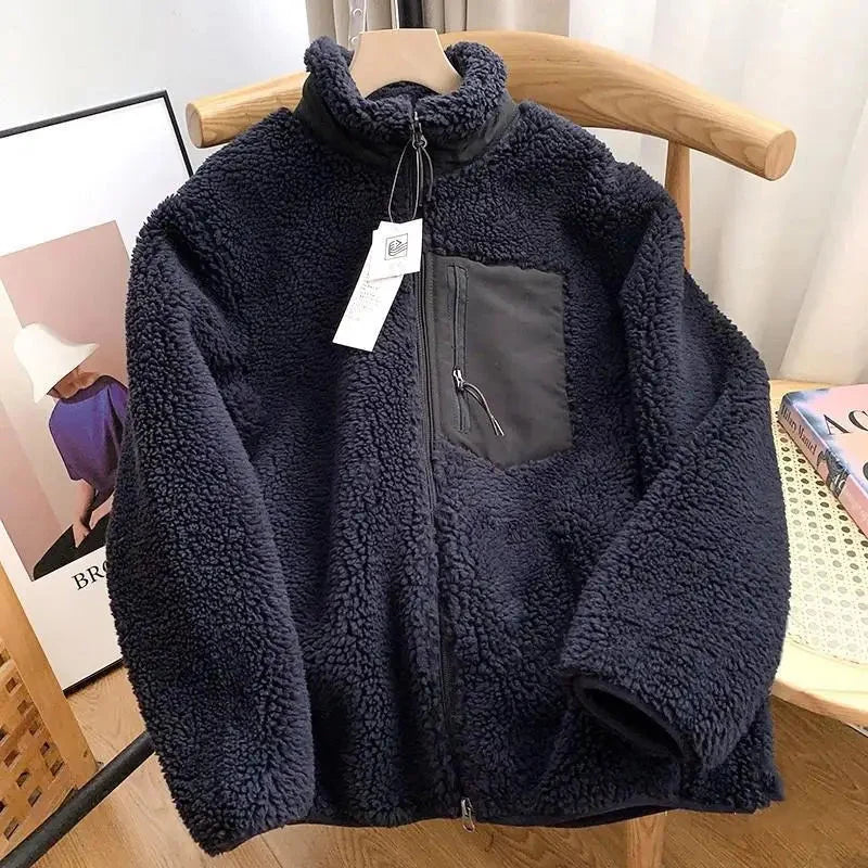 Dames teddy jack met fluffy buitenkant en gladde borstzak in relaxed silhouet