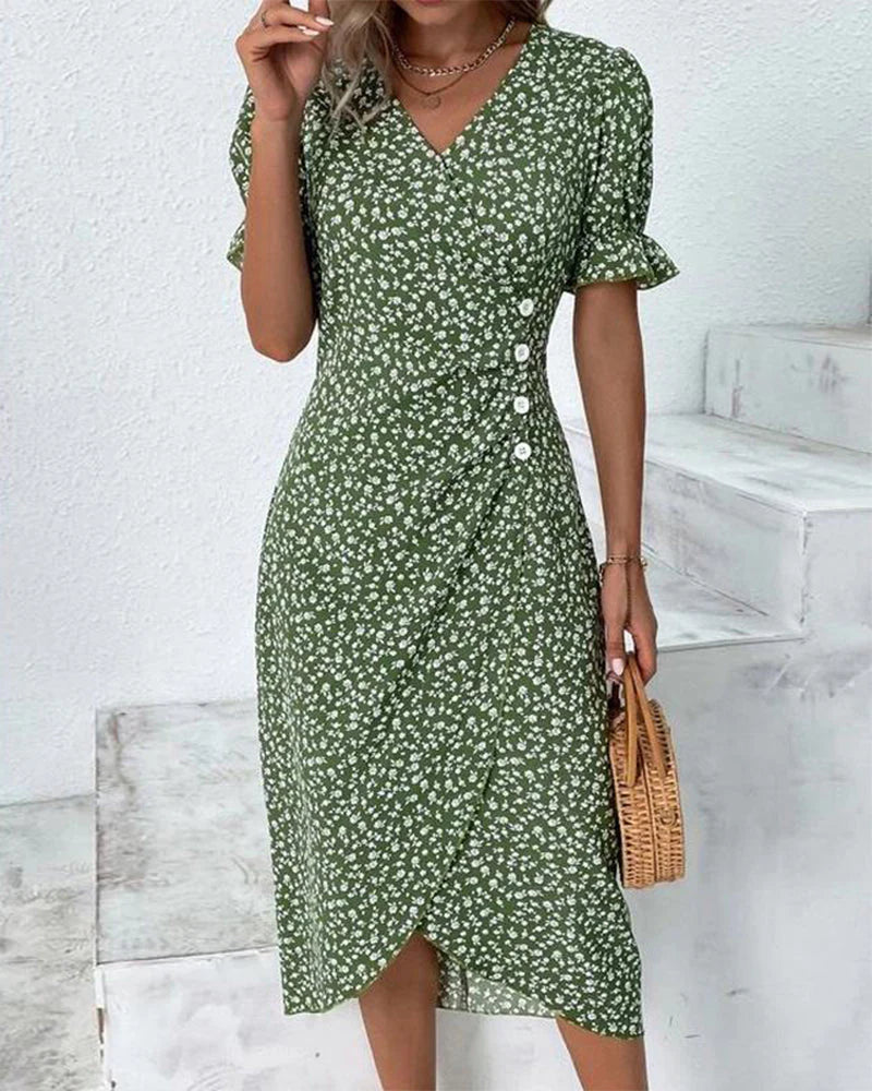 Midi zomerjurk met korte mouwen en V-hals, asymmetrische zoom en bloemenpatroon