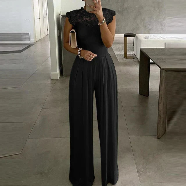 Dames wijde jumpsuit met kant in zwart met mouwloze bovenkant en elastische taille