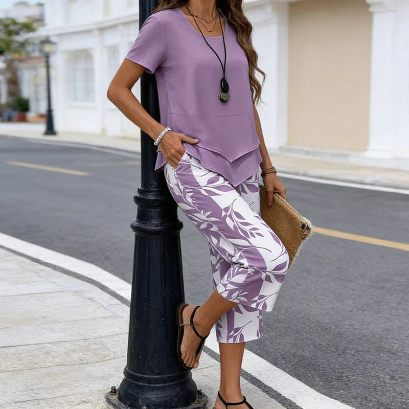 Dames zomer outfit set met korte mouwen top en geprinte broek tot onder de knie