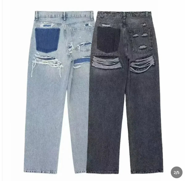 Casual denim jeans met vintage afwerking en opvallende contrasterende achterzak