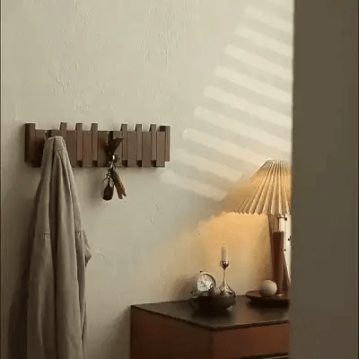 Detail van de stevige wandbevestiging en duurzame constructie