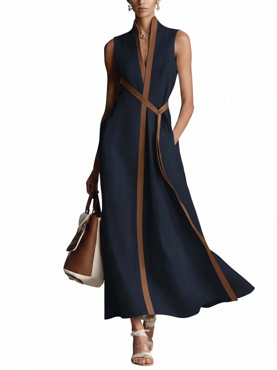 Mouwloze maxi jurk met V-hals en contrasterende bies in donkerblauw voor elegante gelegenheden
