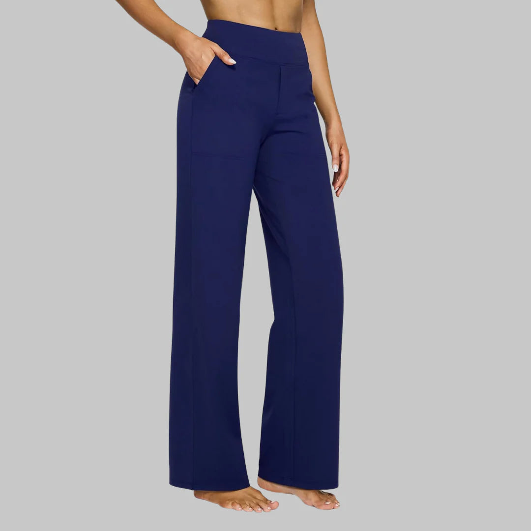 Dames flared stretchbroek hoge taille close-up van tailleband en zachte stretchstof