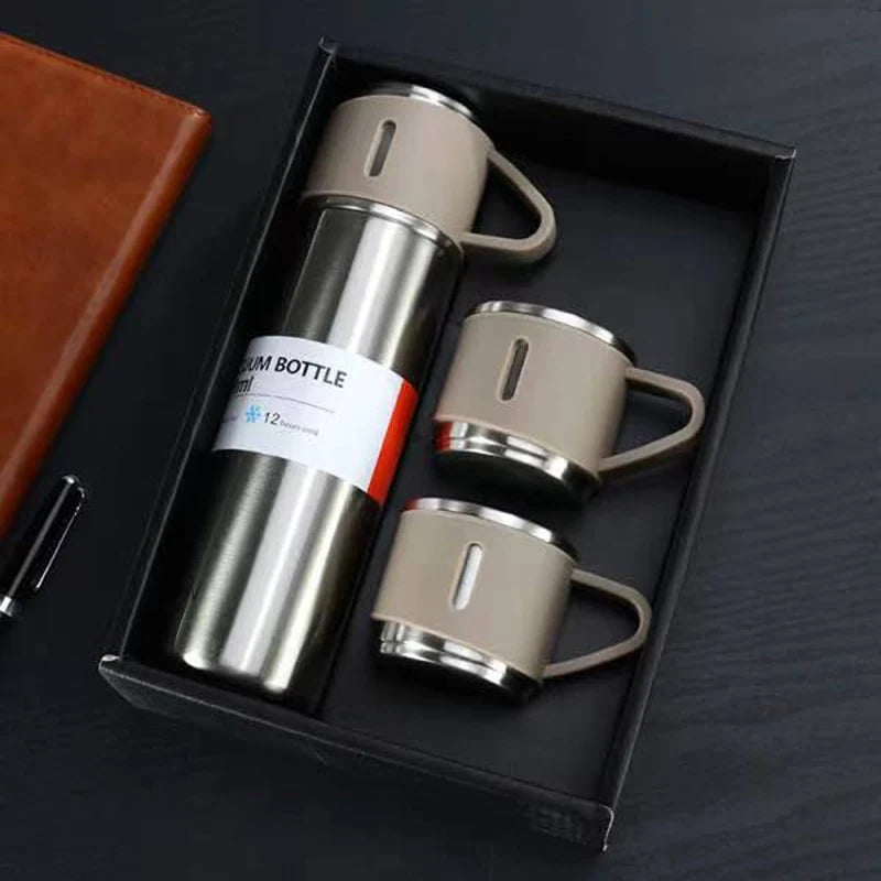 Thermoskan met praktisch deksel en draaggreep, ideaal voor koffie of thee onderweg